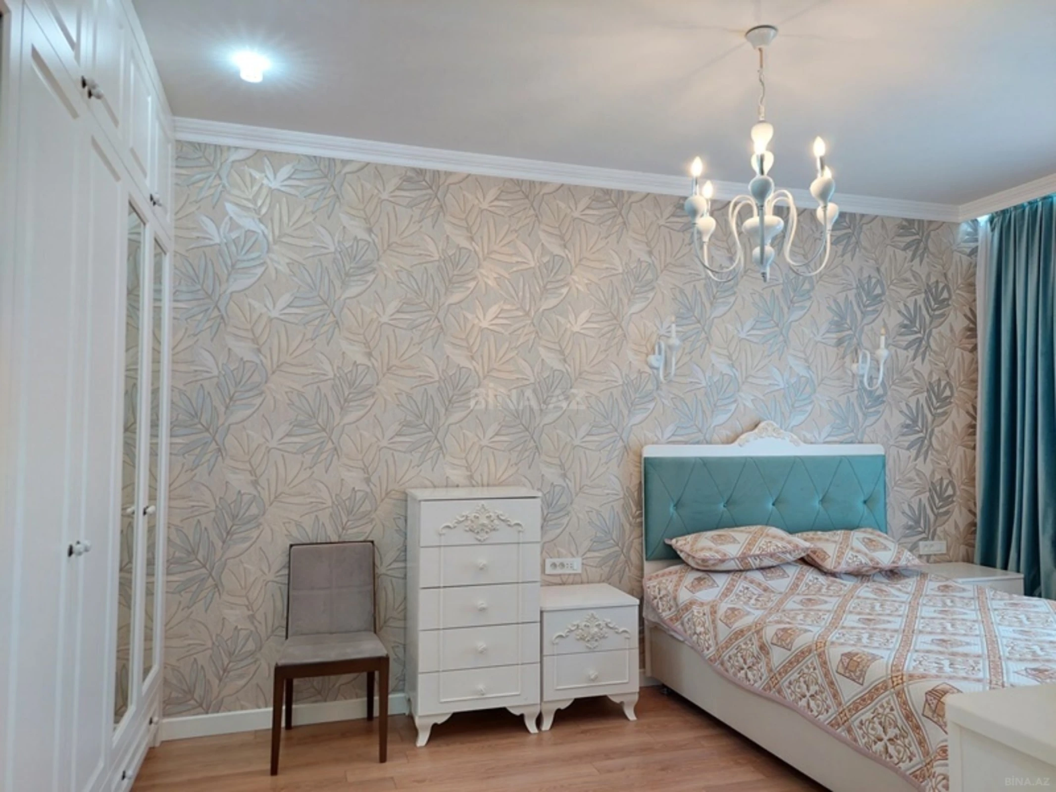 Kirayə verilir 3 otaqlı mənzil 100 m²