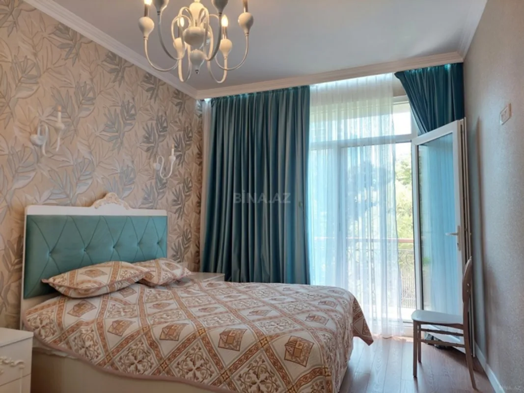 Kirayə verilir 3 otaqlı mənzil 100 m²