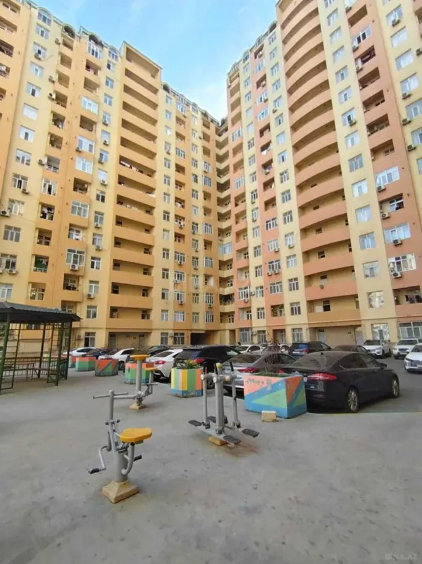 Satılır 2 otaqlı mənzil 53 m²