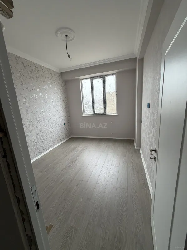 Satılır 2 otaqlı mənzil 65 m²