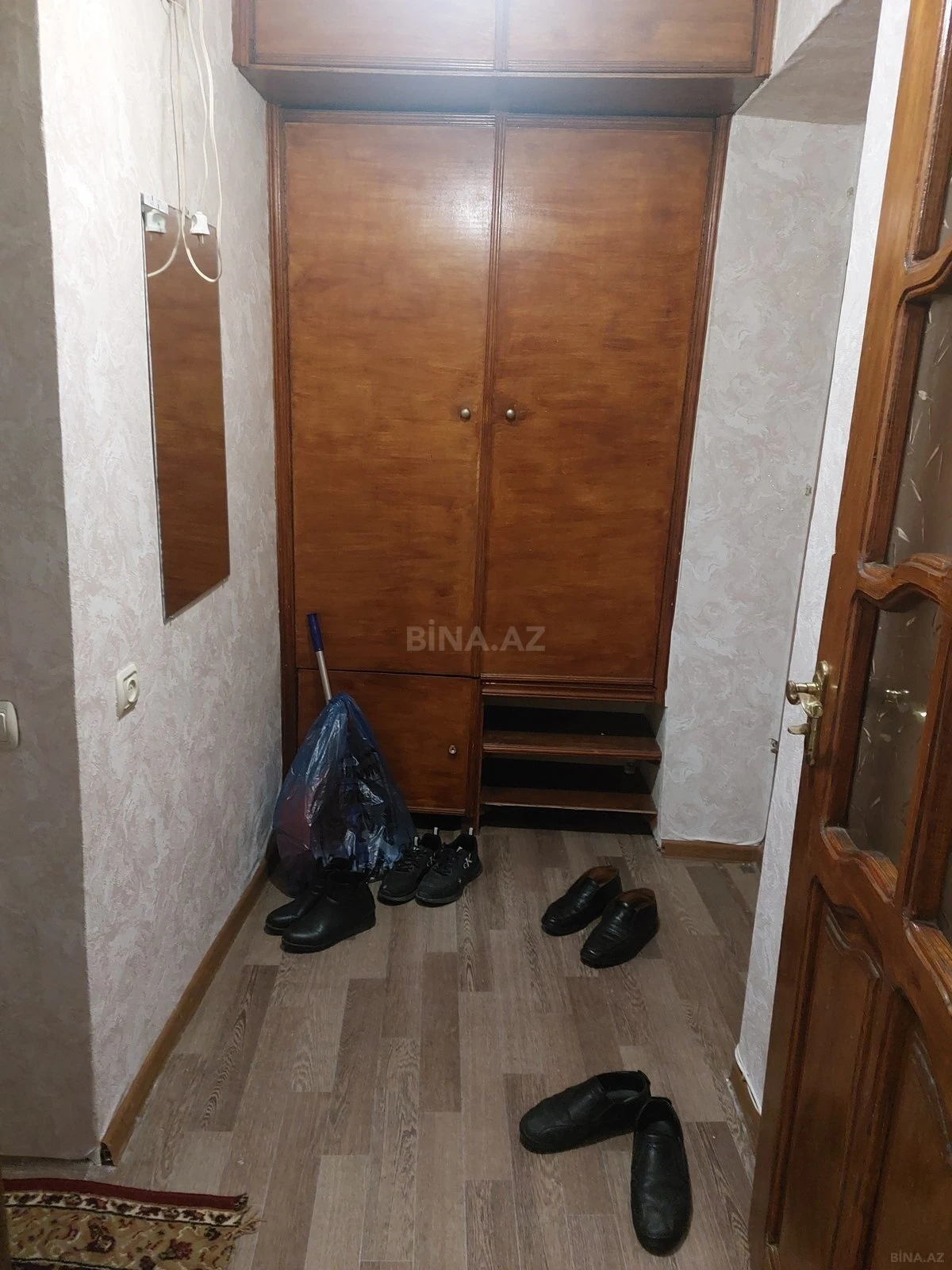 Kirayə verilir 2 otaqlı mənzil 70 m²