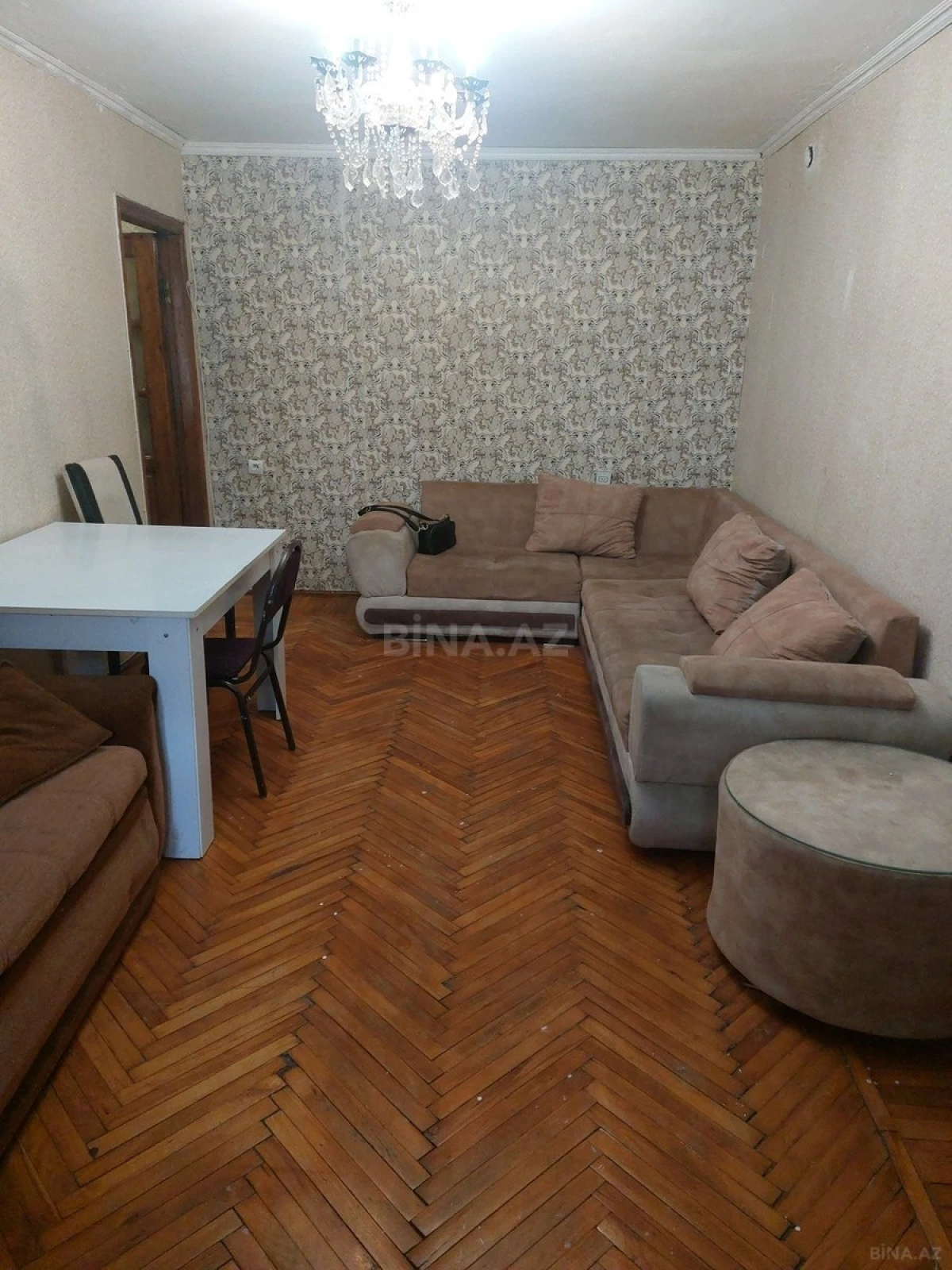 Kirayə verilir 2 otaqlı mənzil 70 m²