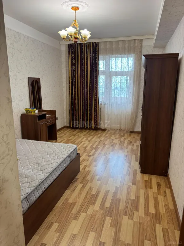 Kirayə verilir 3 otaqlı mənzil 110 m²