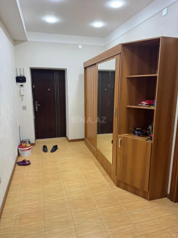 Kirayə verilir 3 otaqlı mənzil 110 m²