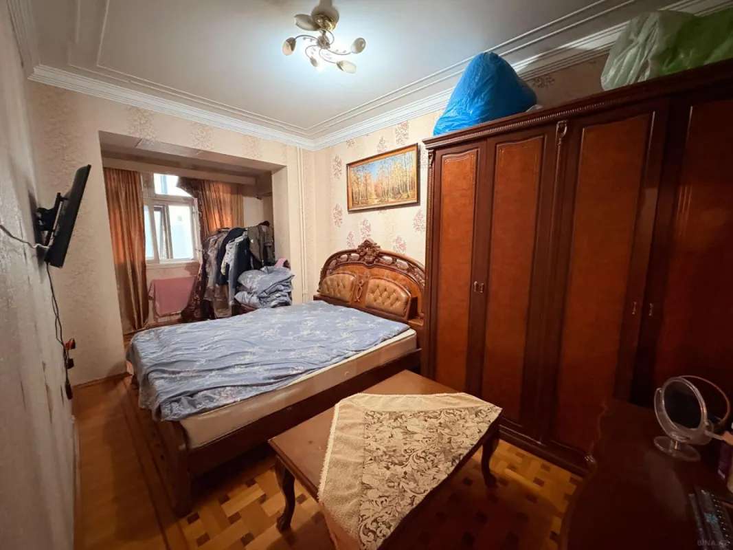 Satılır 3 otaqlı mənzil 75 m²