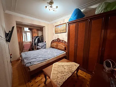 Satılır 3 otaqlı mənzil 75 m²