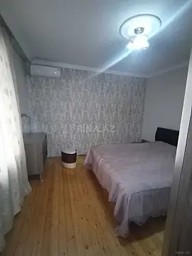 Satılır 5 otaqlı həyət evi 200 m²