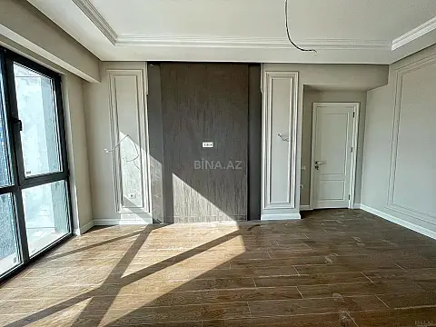 Satılır 3 otaqlı mənzil 92 m²