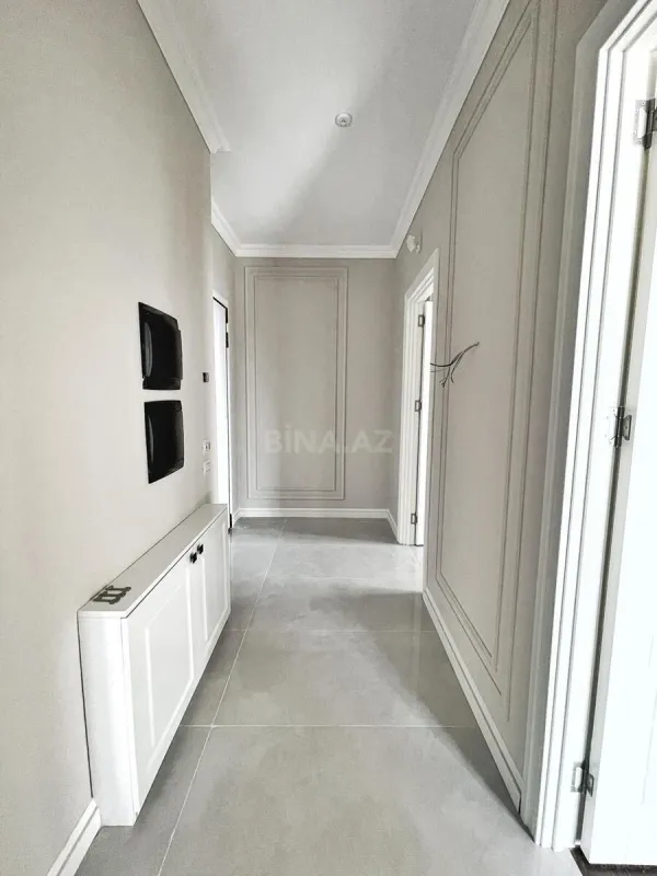 Satılır 3 otaqlı mənzil 92 m²