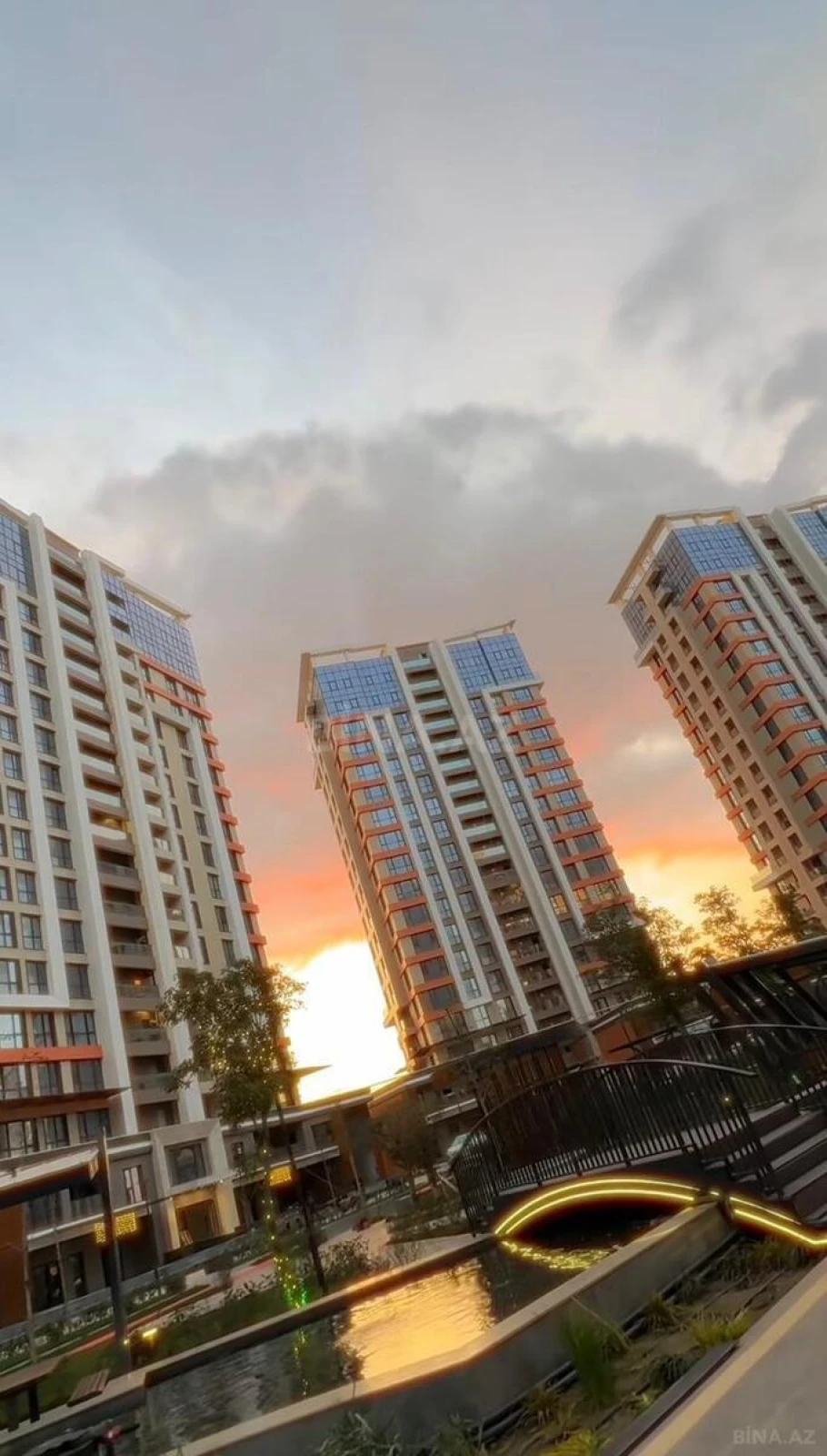 Satılır 3 otaqlı mənzil 92 m²