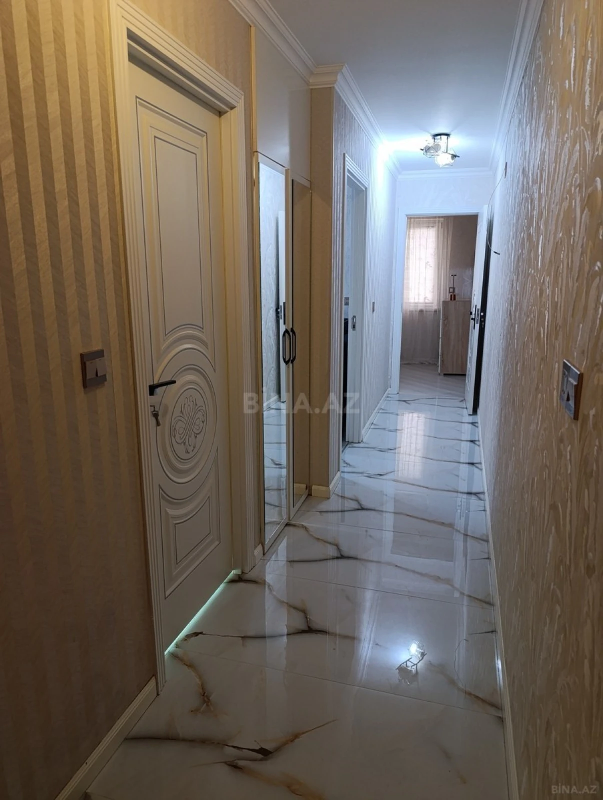 Satılır 2 otaqlı mənzil 45.2 m²