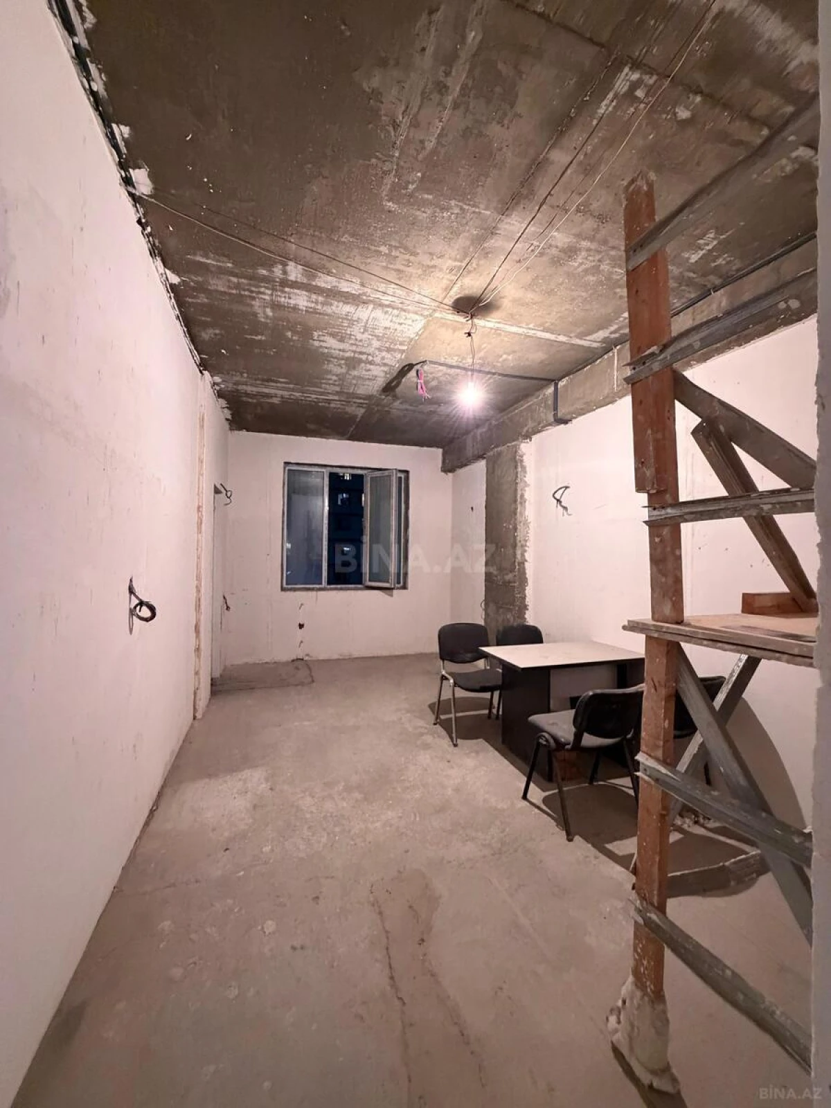 Satılır 3 otaqlı mənzil 123 m²