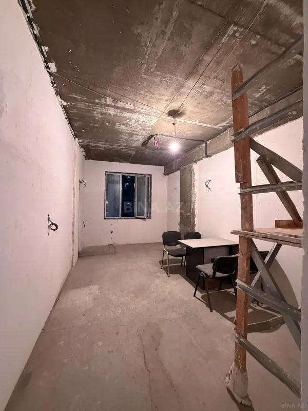 Satılır 3 otaqlı mənzil 123 m²