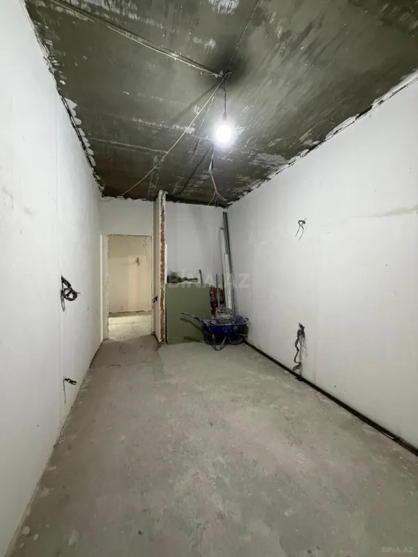 Satılır 3 otaqlı mənzil 123 m²