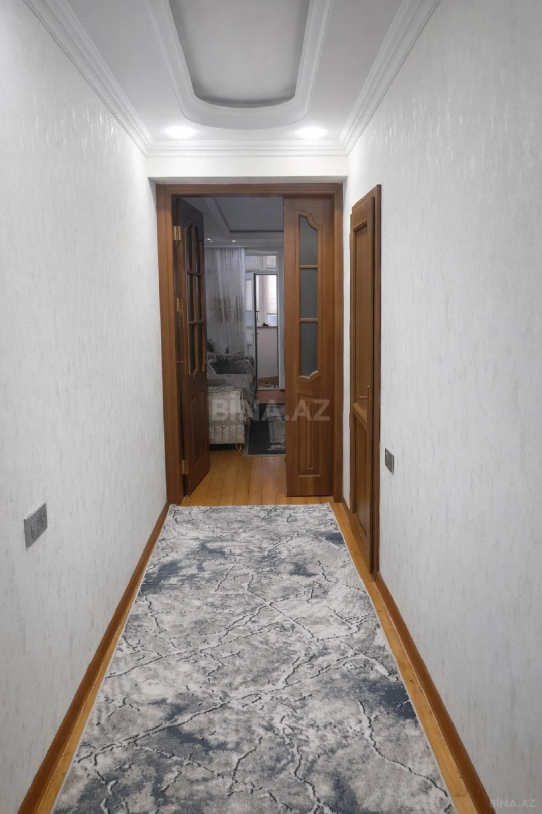 Satılır 3 otaqlı mənzil 67 m²