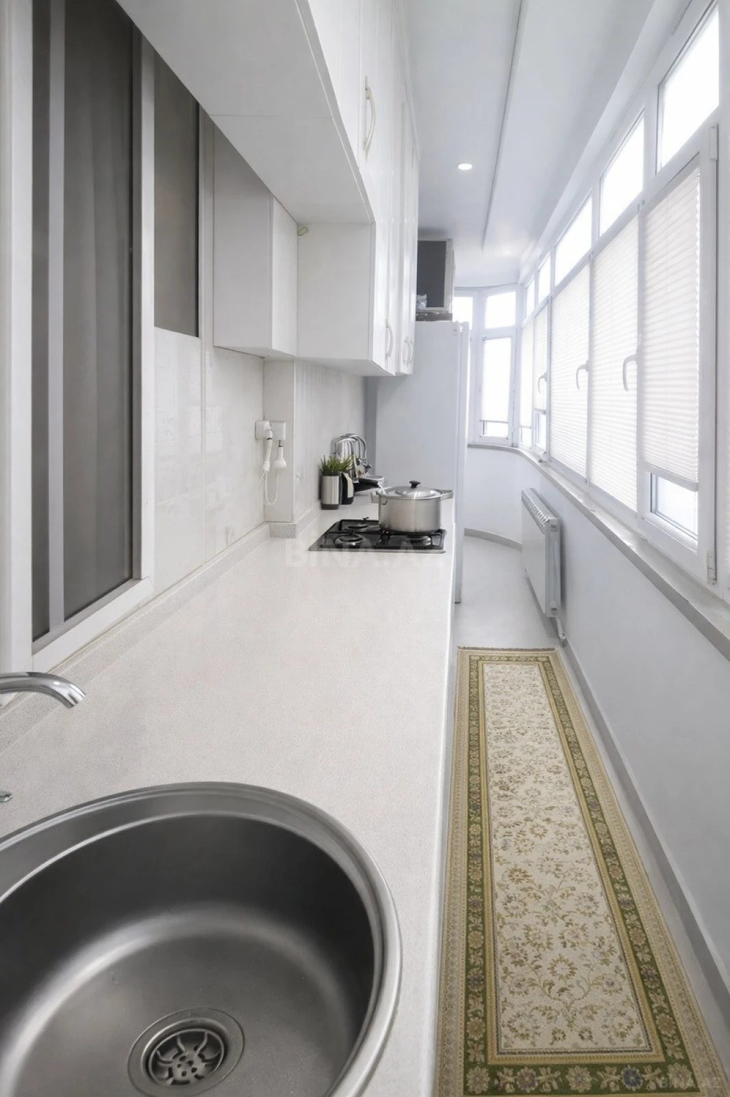 Satılır 3 otaqlı mənzil 67 m²