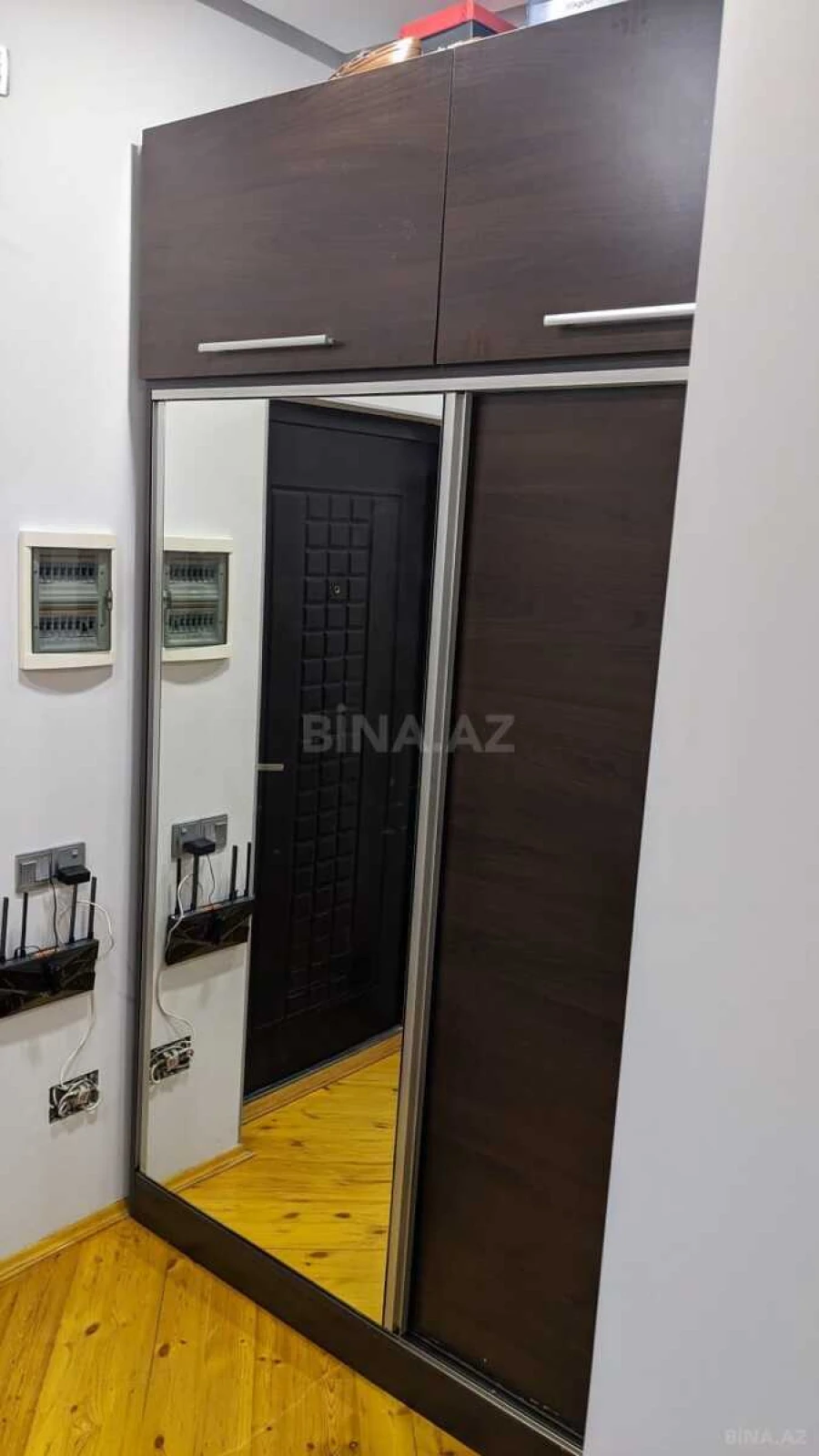Satılır 2 otaqlı mənzil 70 m²