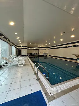 Satılır 4 otaqlı həyət evi 240 m²