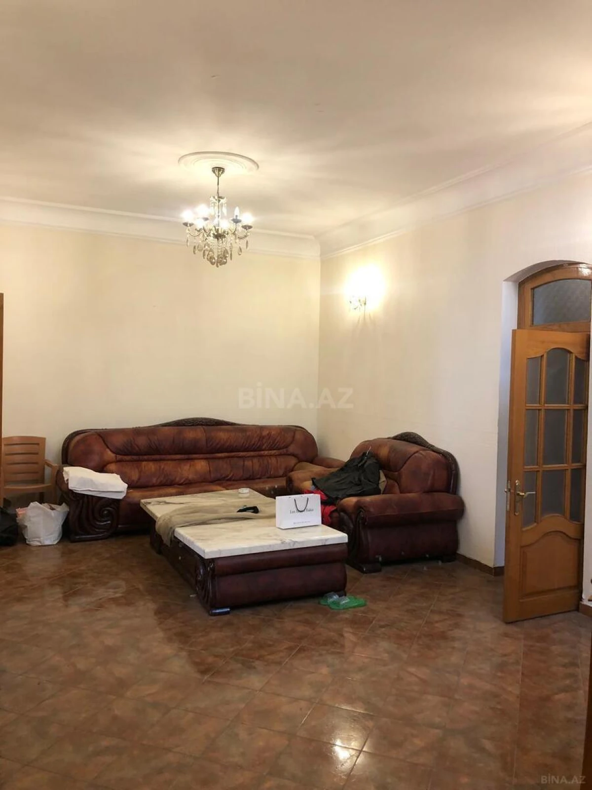 Satılır 6 otaqlı həyət evi 450 m²