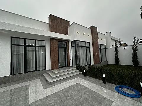 Satılır 4 otaqlı həyət evi 150 m²