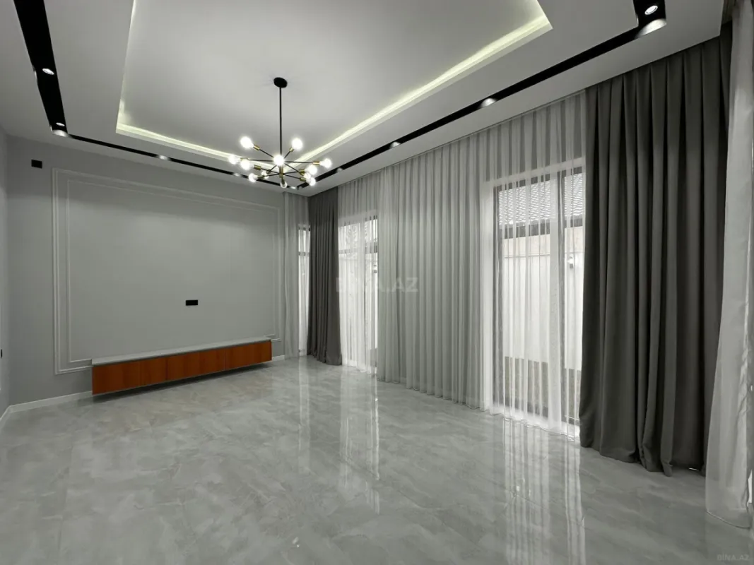 Satılır 4 otaqlı həyət evi 150 m²