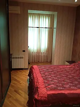 Satılır 2 otaqlı mənzil 70 m²