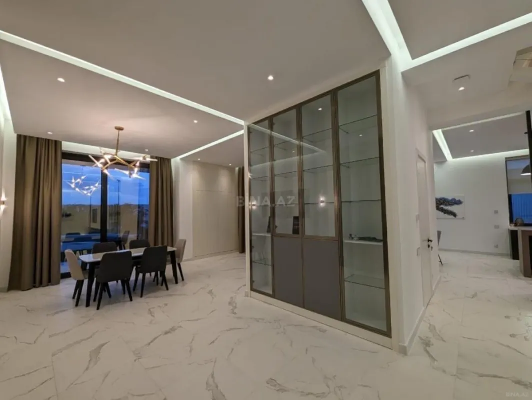 Kirayə verilir 5 otaqlı həyət evi 360 m²
