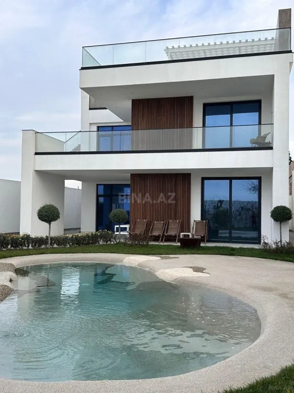 Kirayə verilir 5 otaqlı həyət evi 360 m²