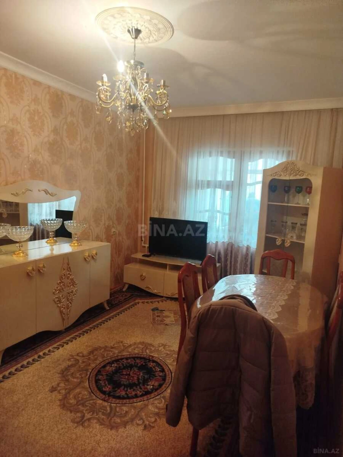 Kirayə verilir 3 otaqlı mənzil 90 m²