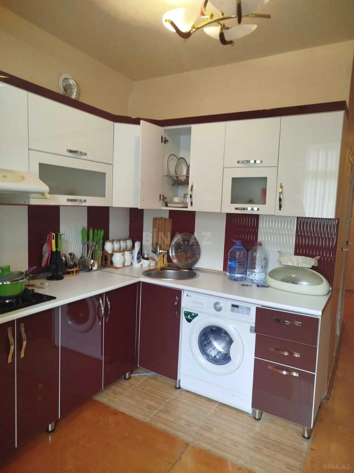 Kirayə verilir 3 otaqlı mənzil 90 m²