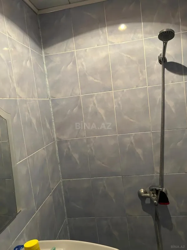 Kirayə verilir 4 otaqlı mənzil 80 m²