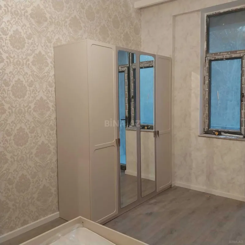 Kirayə verilir 2 otaqlı mənzil 73 m²