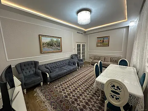 Kirayə verilir 3 otaqlı mənzil 106 m²