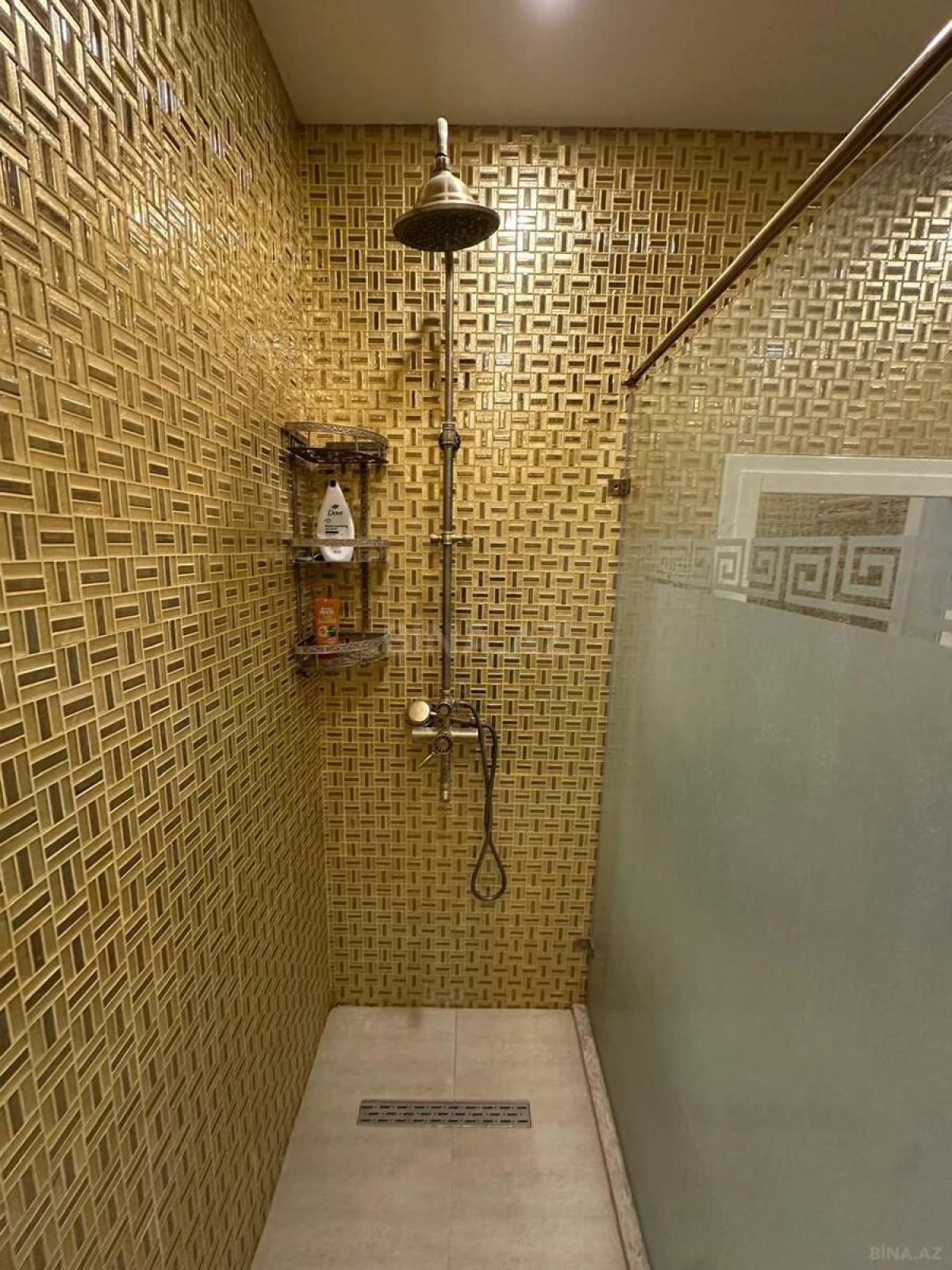 Kirayə verilir 3 otaqlı mənzil 106 m²