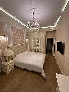 Kirayə verilir 3 otaqlı mənzil 106 m²