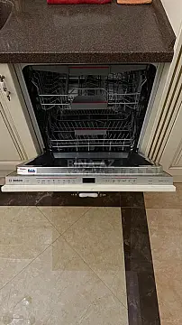 Kirayə verilir 3 otaqlı mənzil 106 m²