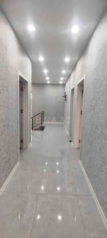 Satılır 5 otaqlı həyət evi 150 m²