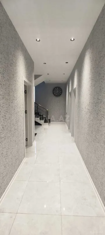 Satılır 5 otaqlı həyət evi 150 m²