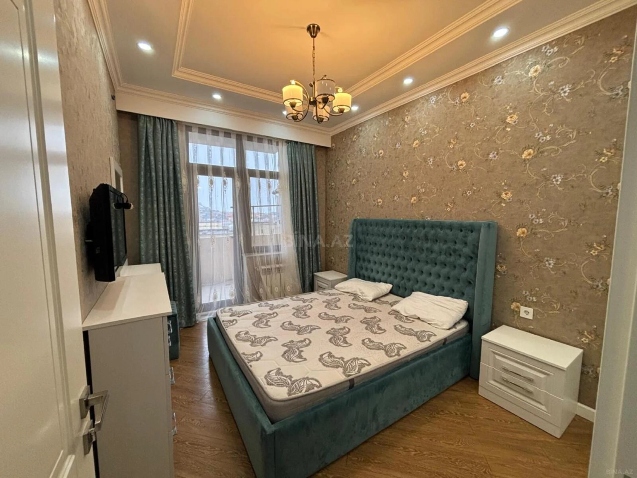 Kirayə verilir 2 otaqlı mənzil 60 m²