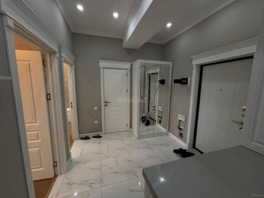 Kirayə verilir 2 otaqlı mənzil 60 m²