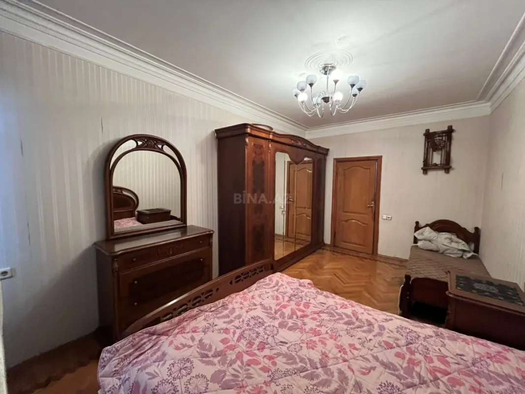 Kirayə verilir 3 otaqlı mənzil 80 m²