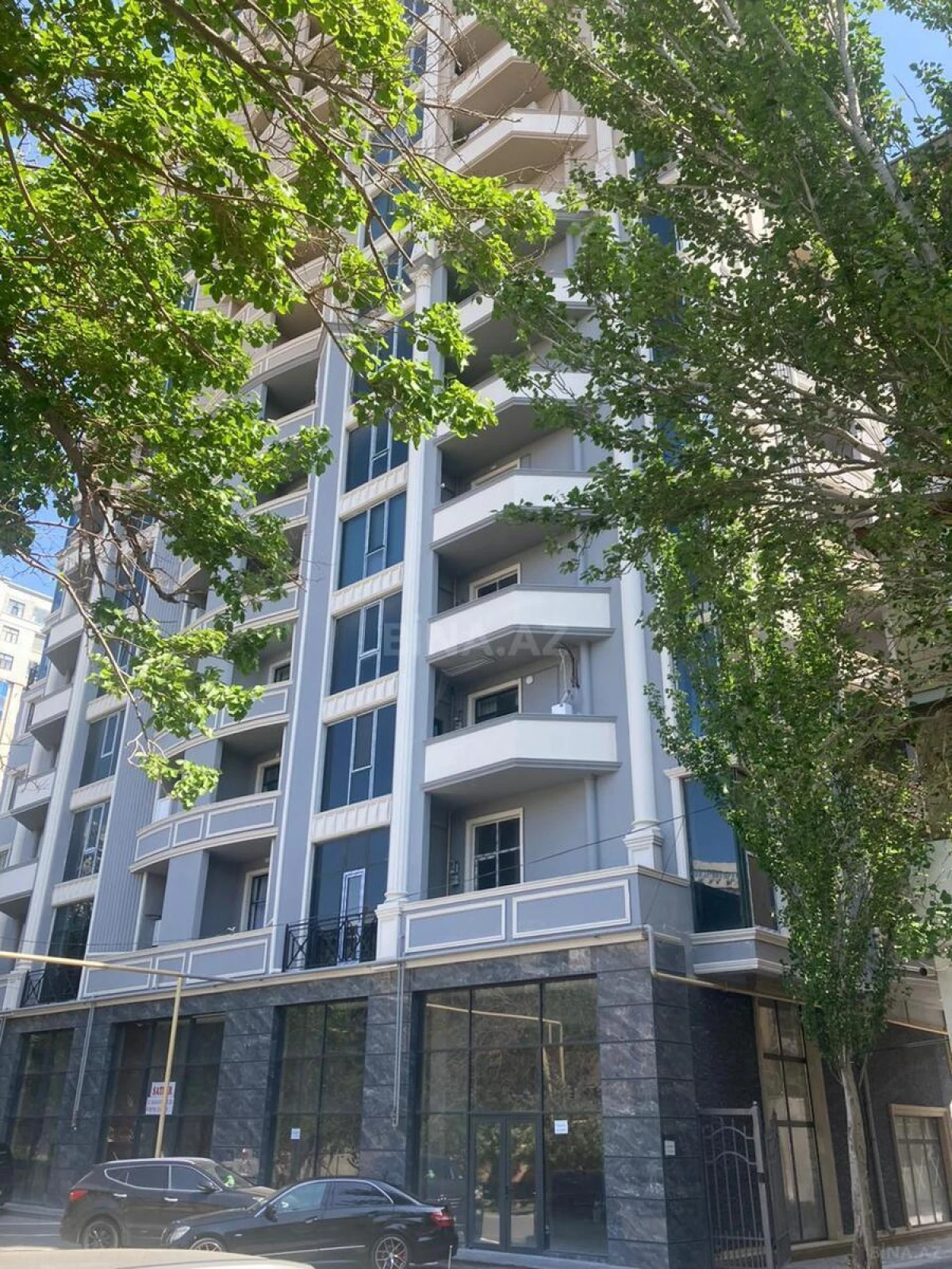Satılır 2 otaqlı mənzil 60.7 m²