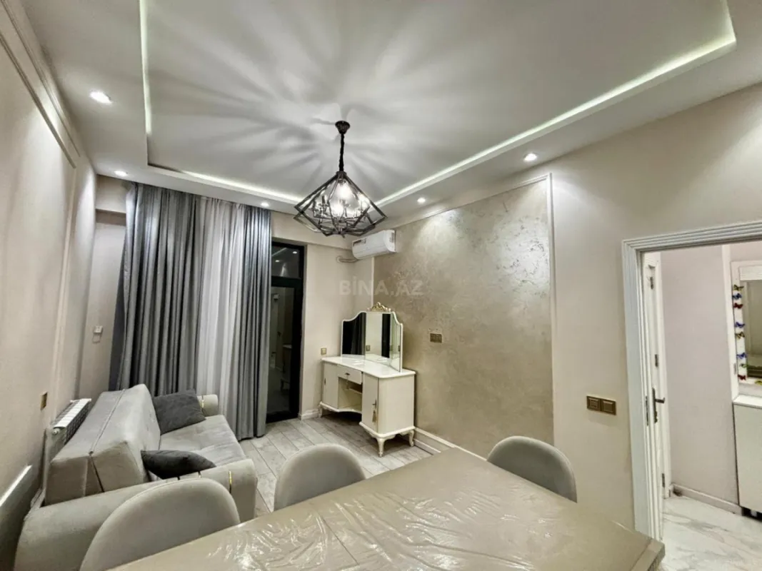 Satılır 2 otaqlı mənzil 60.7 m²