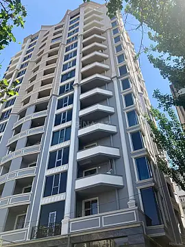 Satılır 2 otaqlı mənzil 60.7 m²
