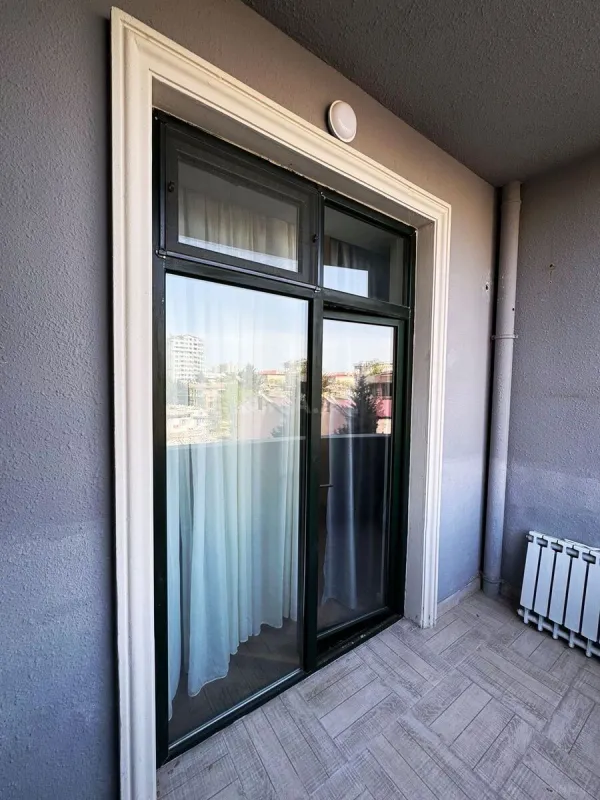 Satılır 2 otaqlı mənzil 60.7 m²