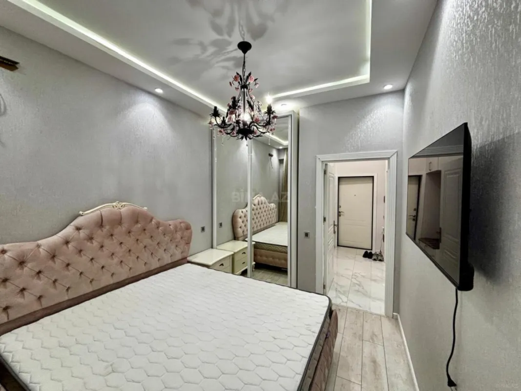 Satılır 2 otaqlı mənzil 60.7 m²