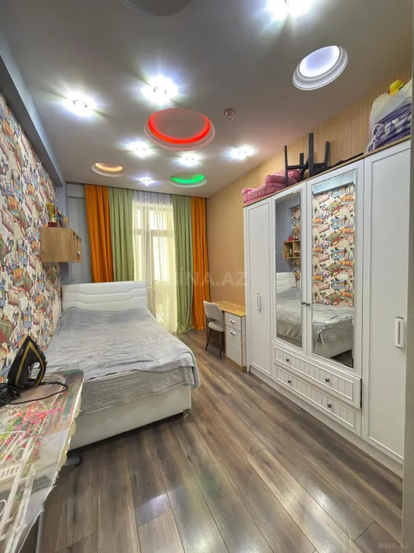 Satılır 3 otaqlı mənzil 80 m²