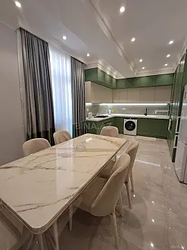 Satılır 3 otaqlı mənzil 135 m² — Bakı, Nəsimi 3 otaq 135.00 m²