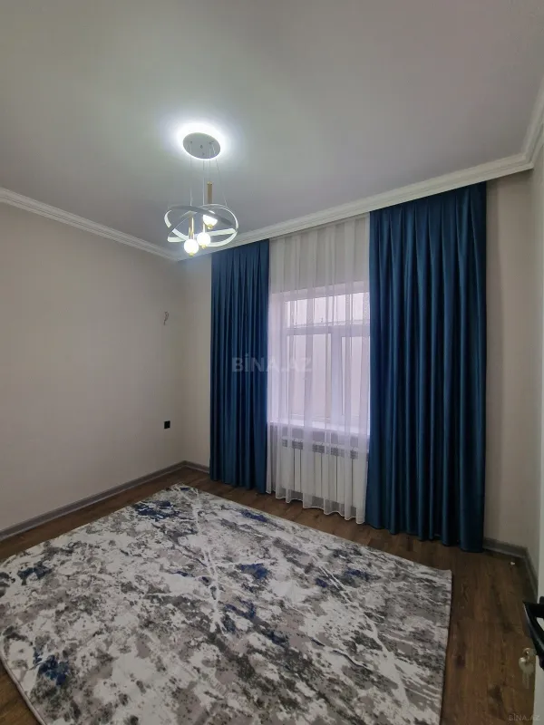 Satılır 4 otaqlı həyət evi 184 m²