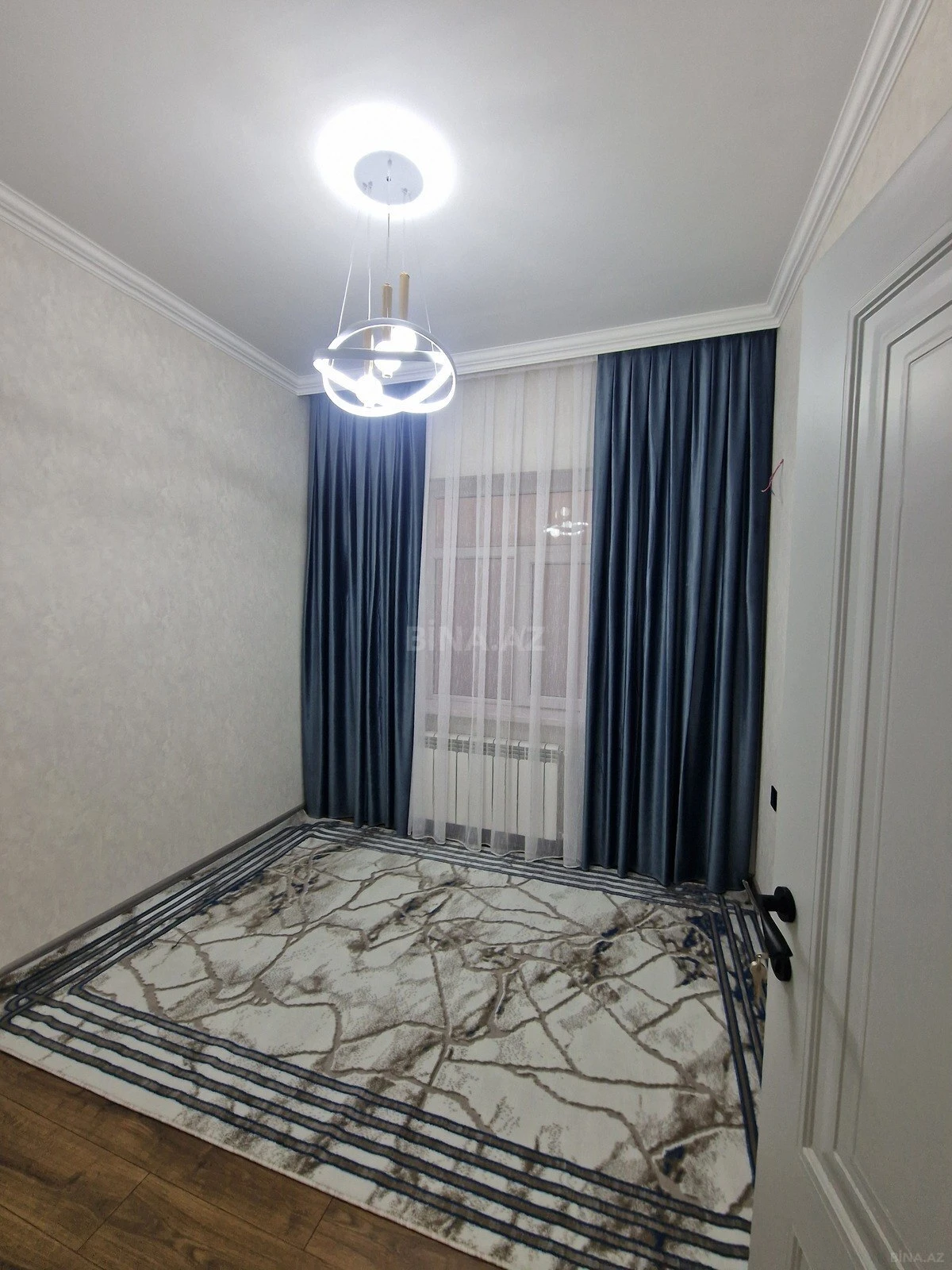 Satılır 4 otaqlı həyət evi 184 m²